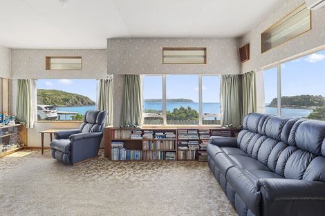 Photo of property in 12 Beach Road, Titahi Bay, Porirua, 5022