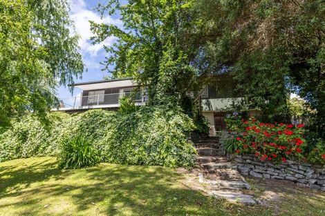 Photo of property in 12 Muritai Crescent, Havelock North, 4130