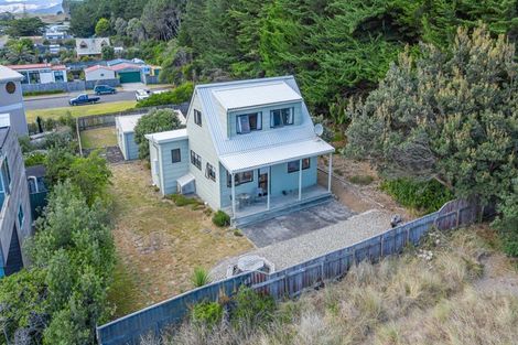 Photo of property in 5 Rua Avenue, Waitarere Beach, Levin, 5510