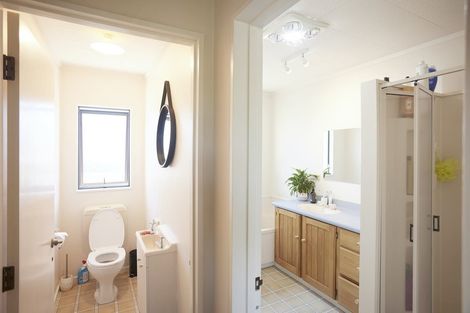 Photo of property in 68 Tarahua Road, Welbourn, New Plymouth, 4310