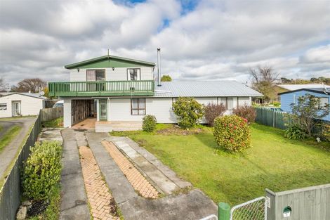Photo of property in 7 Harding Place, Feilding, 4702