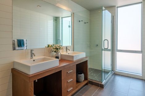 Photo of property in 148 Merivale Lane, Merivale, Christchurch, 8014