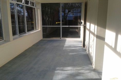 Photo of property in 40 Chatsworth Crescent, Pakuranga Heights, Auckland, 2010