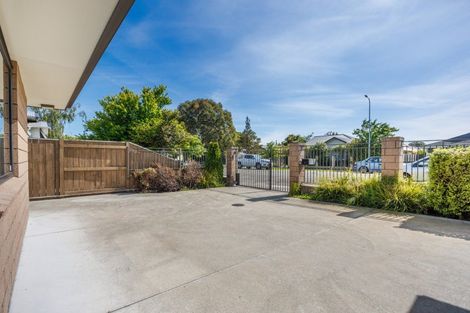 Photo of property in 18 Thomson Street, West End, Palmerston North, 4412