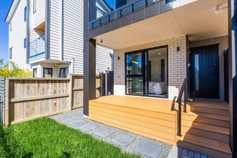 Photo of property in 111d Sycamore Drive, Sunnynook, Auckland, 0620