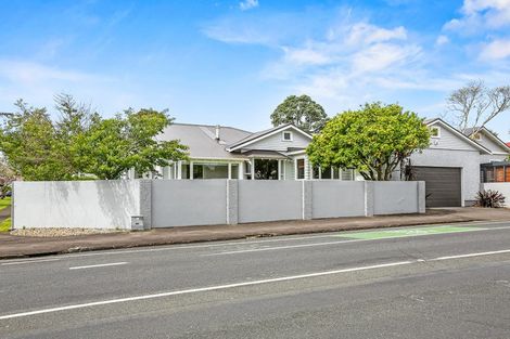 Photo of property in 2 Rawhiti Street, Vogeltown, New Plymouth, 4310