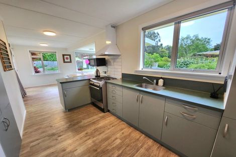 Photo of property in 14 Oxford Street, Holmes Hill, Oamaru, 9401