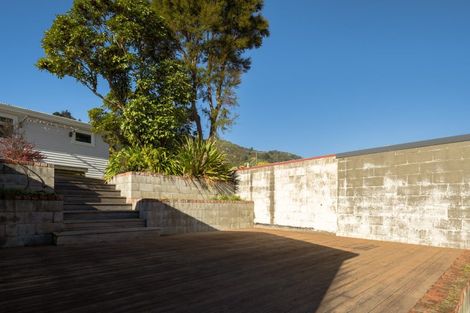 Photo of property in 76 Hampden Street, Picton, 7220