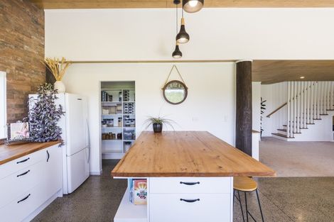 Photo of property in 34 Highland View Drive, Tokomaru, Palmerston North, 4474