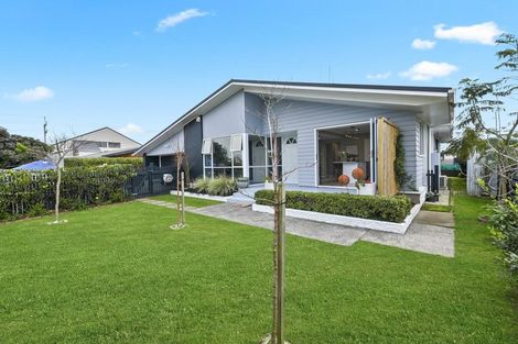Photo of property in 3 Delamare Road, St Andrews, Hamilton, 3200