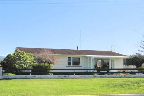 Photo of property in 14 Cook Drive, Whitianga, 3510