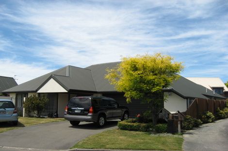 Photo of property in 8 Claverley Gardens Avonhead Christchurch City