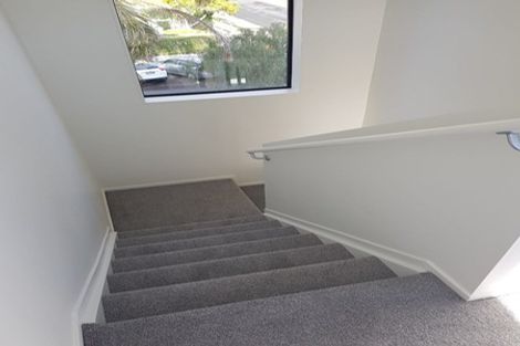 Photo of property in 3 Apple Lane, Henderson, Auckland, 0610