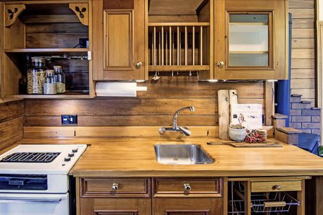 Photo of property in 16 Hilton Road, Carterton, 5713