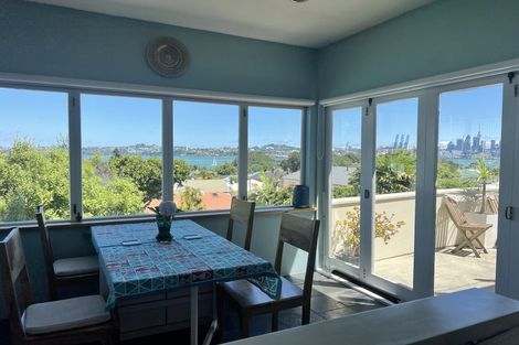 Photo of property in 15 Kerr Street, Devonport, Auckland, 0624