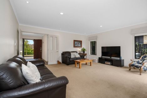 Photo of property in 61 Glenmonarch Place, Pyes Pa, Tauranga, 3112