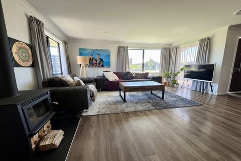 Photo of property in 82 Kemble Drive, Rolleston, 7615