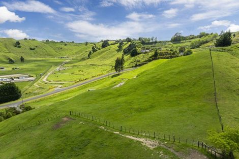 Photo of property in 29 Grant Road, Kinloch, Taupo, 3385