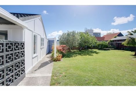 Photo of property in 107 Southampton Street West, Hastings, 4122