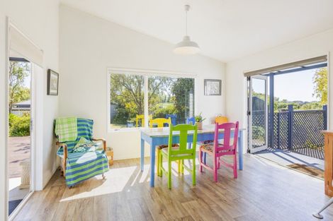 Photo of property in 21 Abbot Avenue, Waipawa, 4210