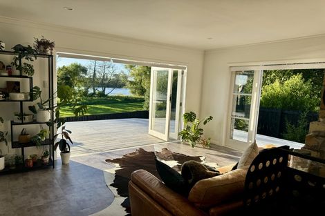 Photo of property in 144 Great South Road, Huntly, 3700