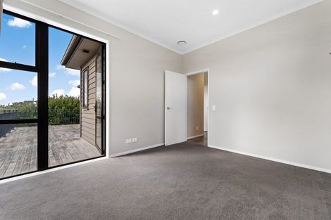 Photo of property in 11 Mauku Lane, Greenhithe, Auckland, 0632