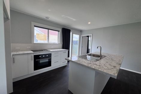 Photo of property in 32 Thames Street, Roslyn, Palmerston North, 4414