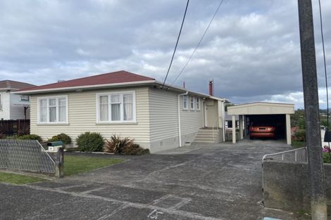 Photo of property in 24 Watene Crescent, Waitara, 4320