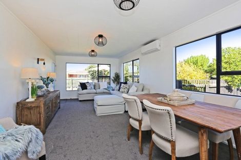 Photo of property in 1/800 Miller Street, Hastings, 4122