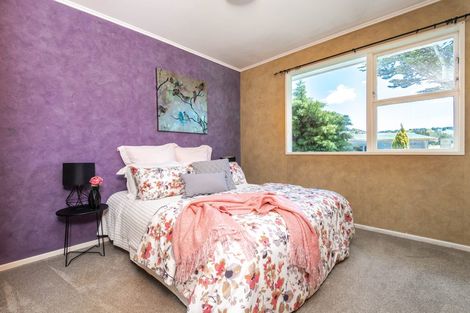 Photo of property in 29 Oakleigh Street, Maungaraki, Lower Hutt, 5010