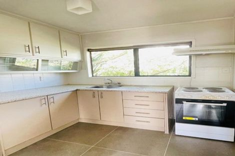 Photo of property in 1/26 Ludlow Terrace, Totara Vale, Auckland, 0627