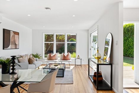 Photo of property in 34c Toru Street, Te Atatu Peninsula, Auckland, 0610