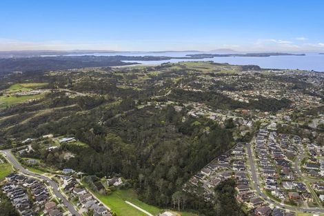 Photo of property in 1008 East Coast Road, Fairview Heights, Auckland, 0630