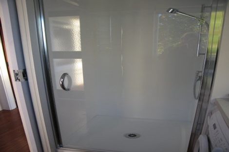 Photo of property in 69 Moana Road, Kelburn, Wellington, 6012