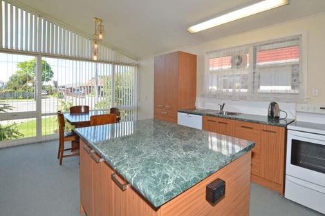 Photo of property in 50 Amyes Road, Hornby, Christchurch, 8042