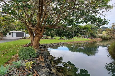 Photo of property in 31 Crisp Road, Parua Bay, Whangarei, 0174