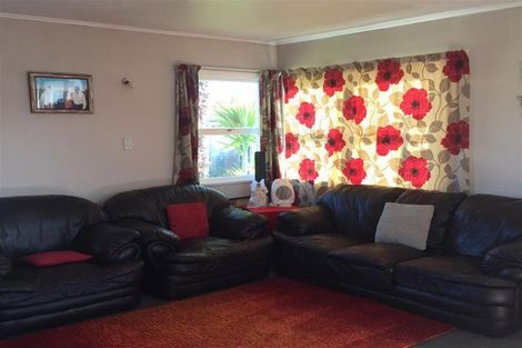 Photo of property in 74 Whakarewa Street, Motueka, 7120