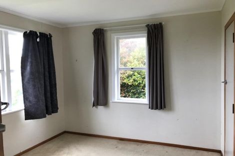 Photo of property in 17 William Souter Street, Forrest Hill, Auckland, 0620