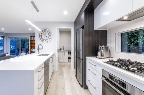 Photo of property in 187 Navigation Drive, Whitby, Porirua, 5024