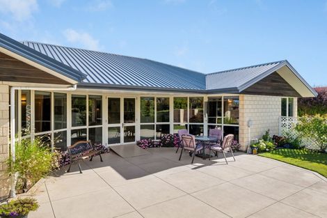 Photo of property in 2 De Castro Drive, Blenheim, 7201