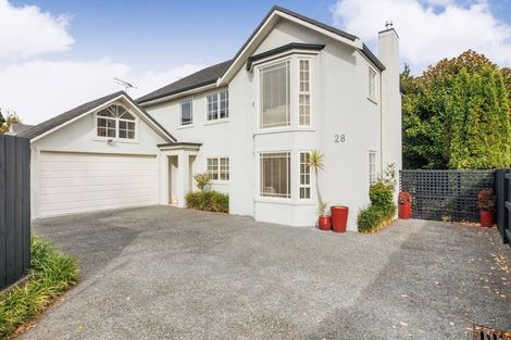 Photo of property in 28 Union Street, Hokowhitu, Palmerston North, 4410