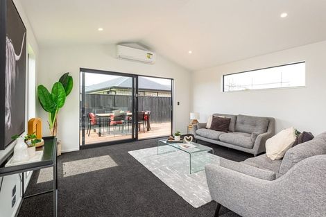 Photo of property in 27 Reece Place, Marshland, Christchurch, 8051