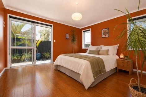 Photo of property in 72 Hamilton Drive, Wainui, Gisborne, 4010