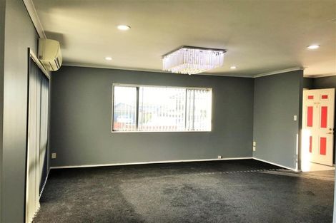 Photo of property in 66 Robert Ross Place, Clendon Park, Auckland, 2103