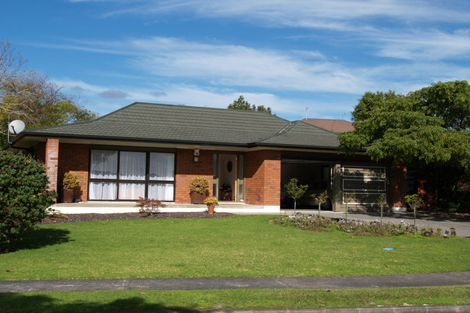 Photo of property in 10 Carriage Close, Northpark, Auckland, 2013