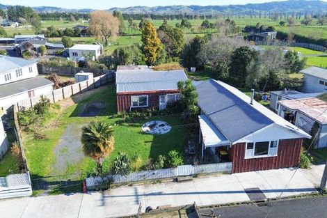 Photo of property in 9 Front Miranda Road, Waitakaruru, Thames, 3576