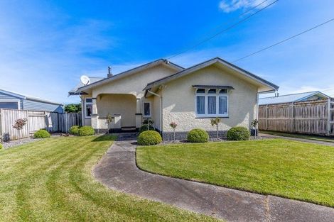 Photo of property in 75 Gonville Avenue, Gonville, Whanganui, 4501