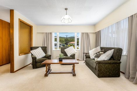 Photo of property in 53 Peel Place, Wainuiomata, Lower Hutt, 5014