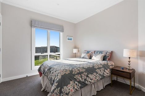 Photo of property in 27 County Drive, Hawera, 4610