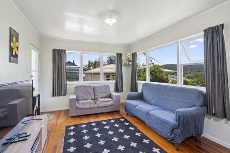 Photo of property in 42 Church Street, Kawakawa, 0210